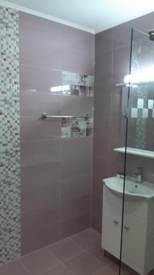 Calypso Rooms ฟาการาช ภายนอก รูปภาพ