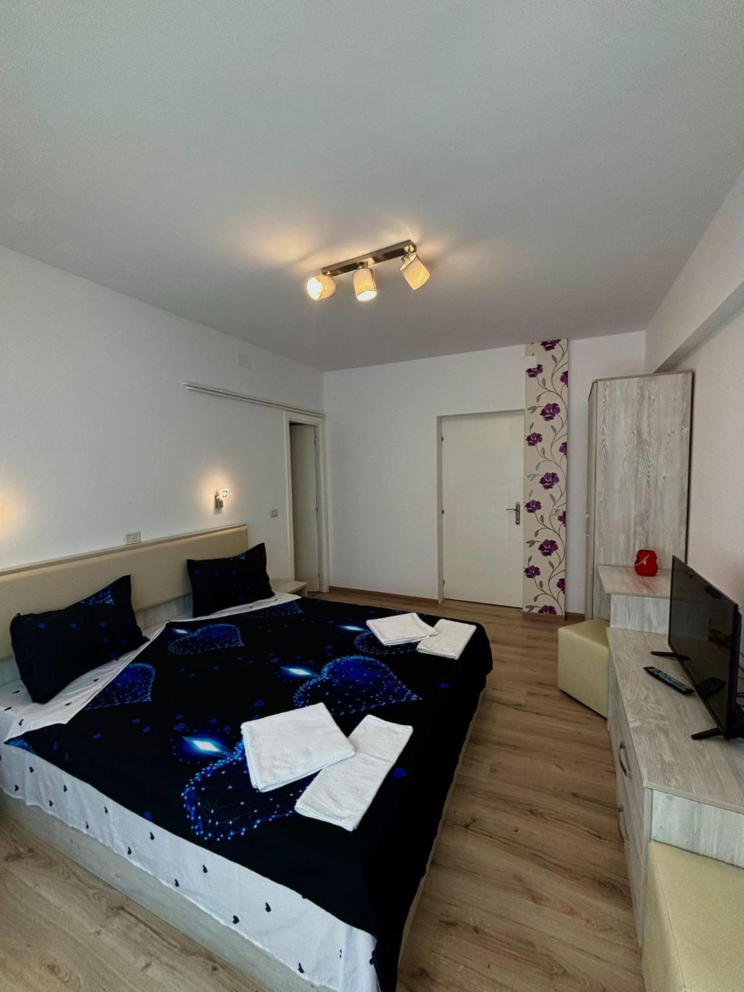 Calypso Rooms ฟาการาช ภายนอก รูปภาพ